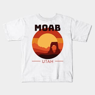 Moab Utah Arches T-Shirt Kids T-Shirt